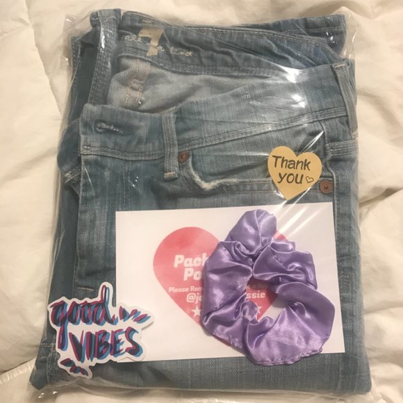 Meet your Posher, Jennifer - Picture 7 of 7